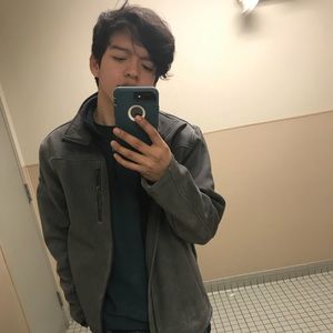 Meet your Posher, Eddie